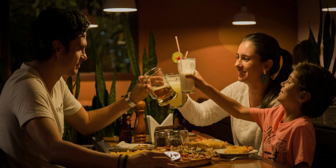 Home Cooked: A Linger-at-the-Table Family Culture